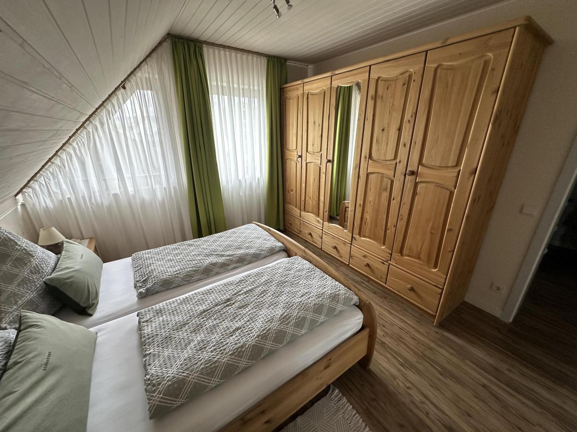 Ferienwohnung Traumpfadblick Rhens Esterno foto